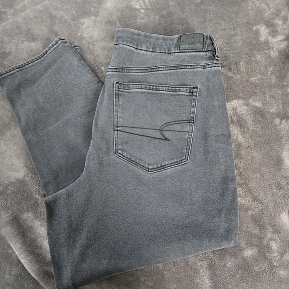 American Eagle Outfitters Denim - American Eagle Outfitters Woman's Charcoal Straight Fit Jeans Size 18 Short